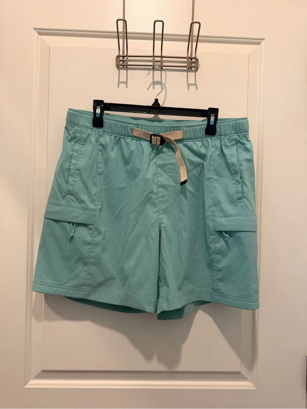 The North Face Men's Class V Belted Cargo Shorts Turquoise Blue Size L